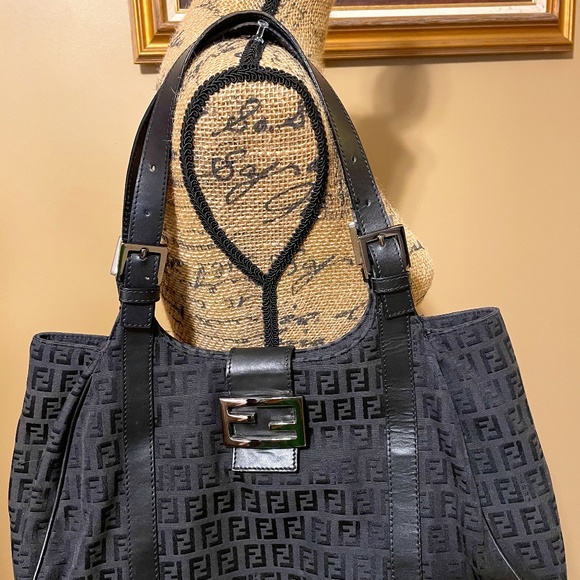 Authentic FENDI Borsa Piccola Zucca Black Satchel